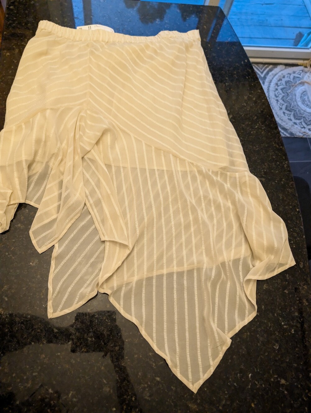 NEW Kimchi Blue Off White Asymmetric Handkerchief Hem XL Midi Skirt